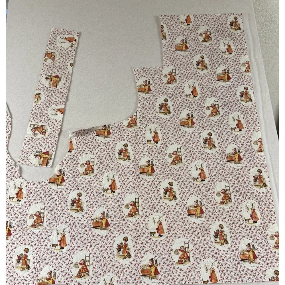 Vtg Holly Hobbie Quilted Fabric Scrap‎ Red Floral Hollie Hobbie And Friends